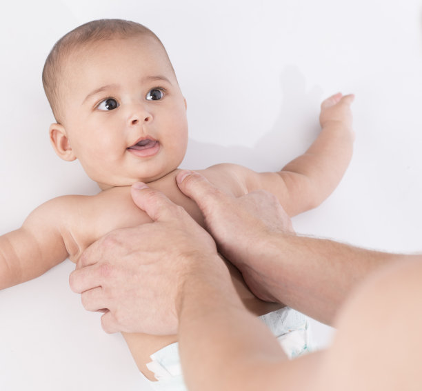 宝贝?年代按摩。图片下载