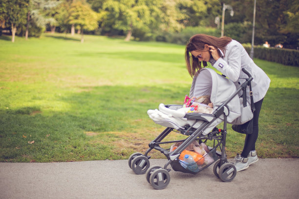 第一个走图片下载