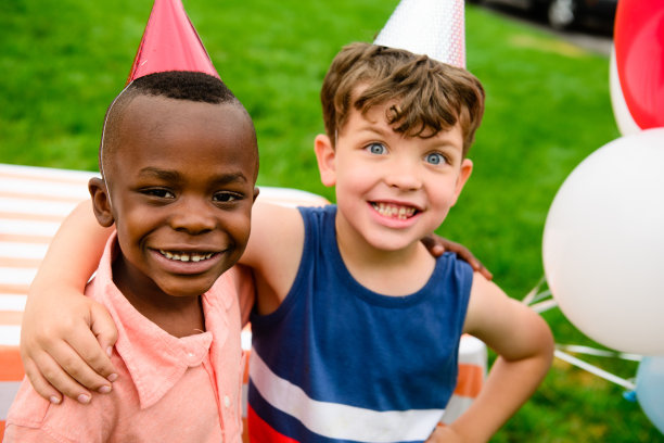 最好的朋友开派对图片下载