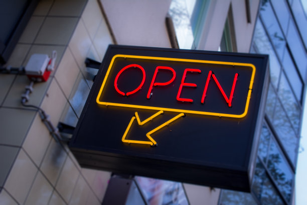 霓虹灯打开标志图片下载