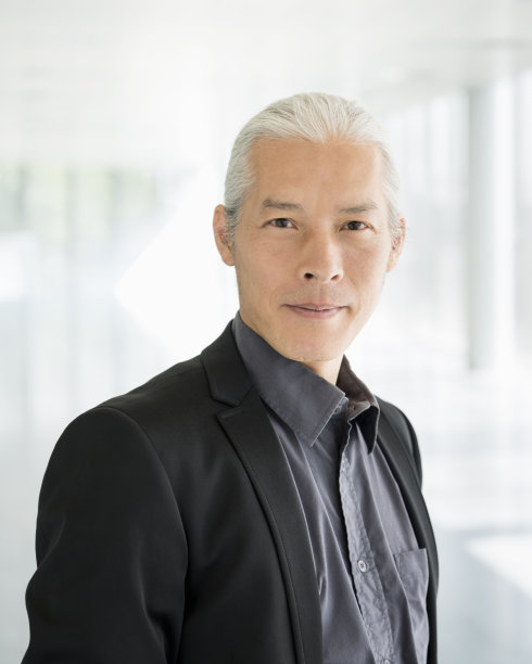 亚洲的商人图片下载