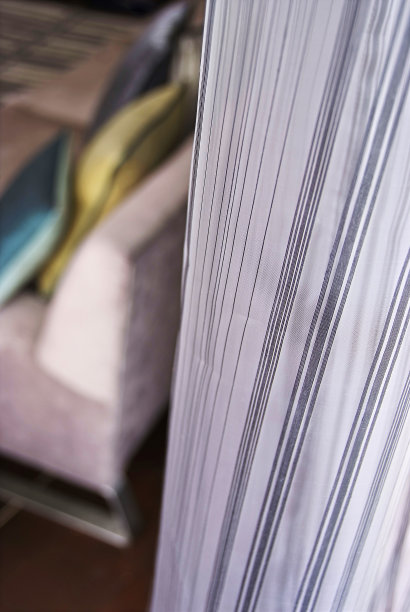 客厅窗帘的特写图片下载