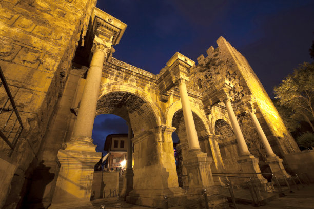 哈德良之门图片下载