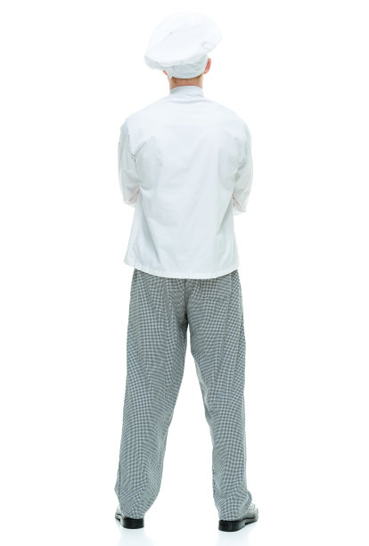 厨师双手交叉站立的后视图图片下载