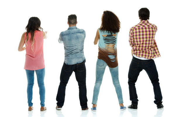 这四个朋友的姿势很难看出来图片下载