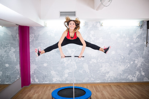 为了你的健康跳起来图片下载