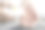 老年妇女关节炎手与阿斯匹林在手特写图片下载