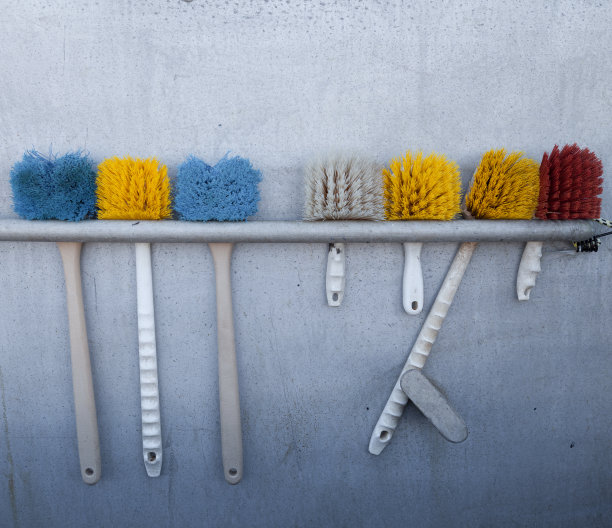 什锦擦洗刷图片下载