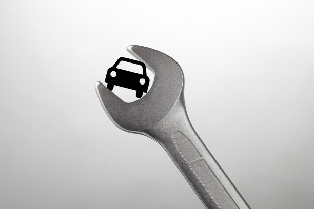 汽车修理解决方案扳手形象概念。图片下载