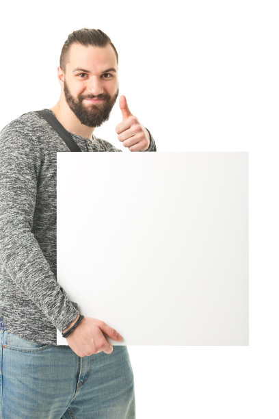 年轻英俊的男人图片下载