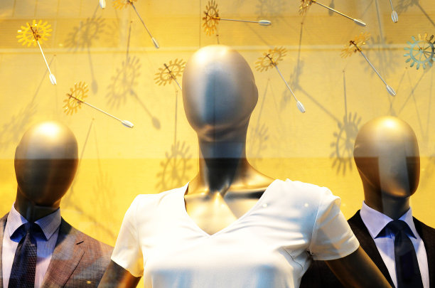 商店橱窗模特图片下载