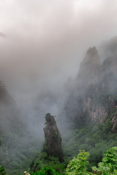 水墨山水画图片下载