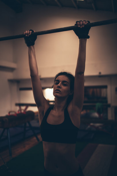 晚上锻炼图片下载