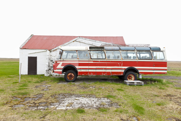 冰岛的旧巴士图片下载