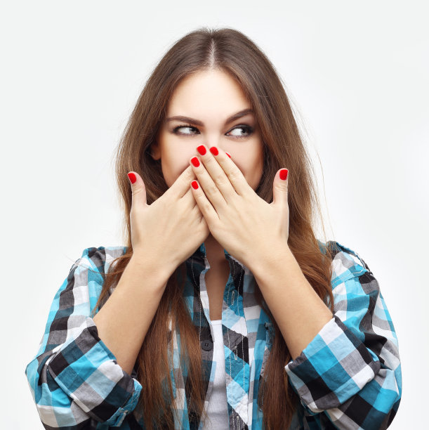 笑的女孩图片下载