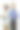 男人和女人双臂交叉站着，面带微笑图片下载