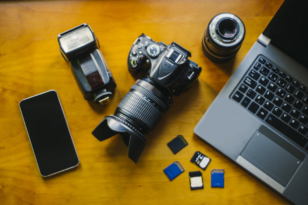 摄影师的桌子图片下载