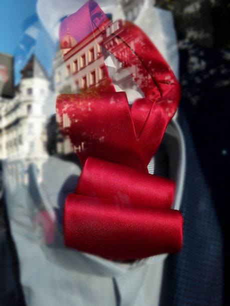 红色提花领带图片下载