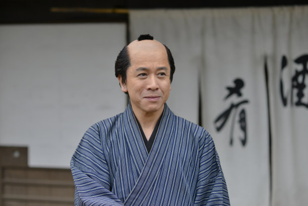 江户时代日本人在浴田成熟图片下载