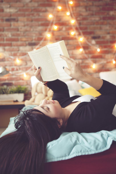 喜欢在家里图片下载