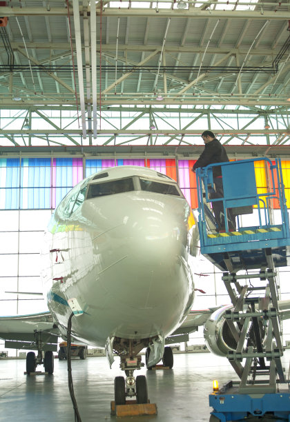 飞机维修图片下载
