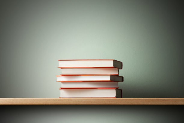 堆栈的书图片下载