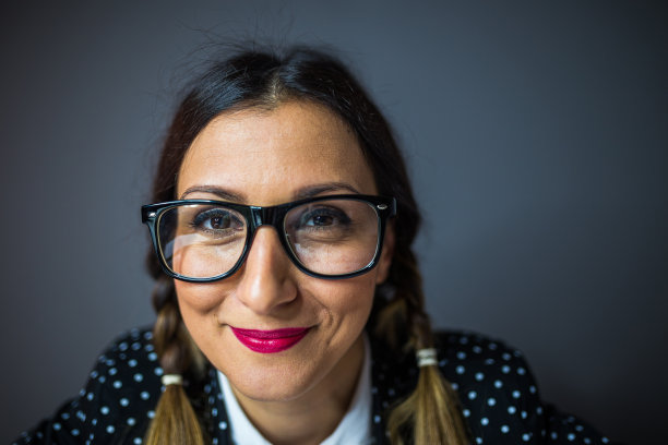 快乐的老师图片下载