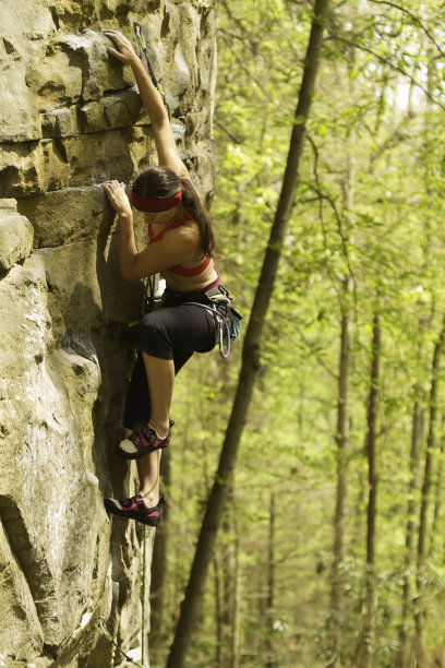 在美国攀岩的女人图片下载