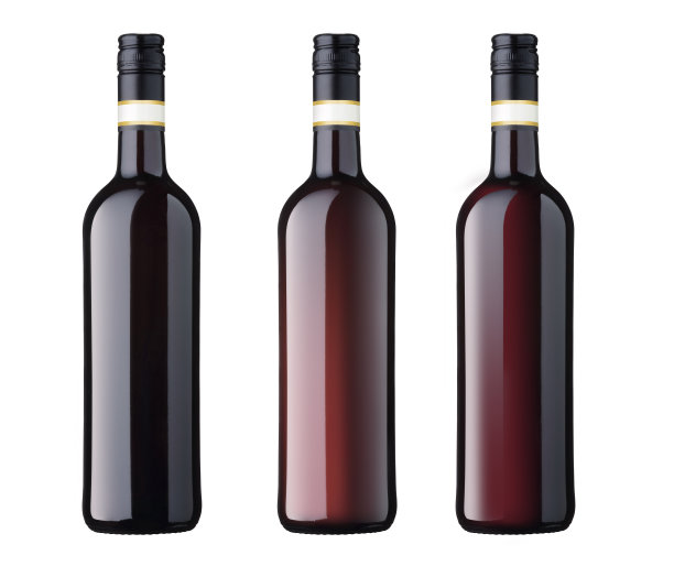 三瓶红酒单独放在白酒上图片下载