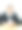 资深女商人拿着杯子在办公桌前图片下载