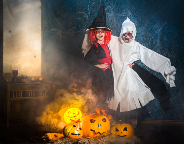 不寻常的友谊图片下载