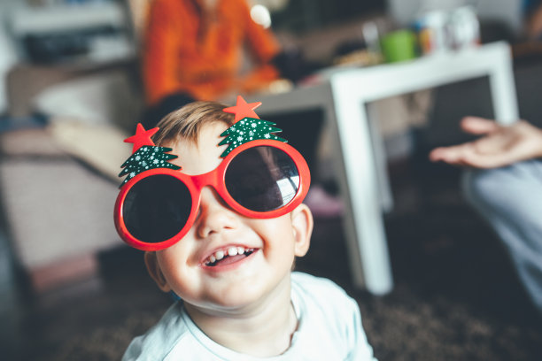 看看我，我很帅图片下载