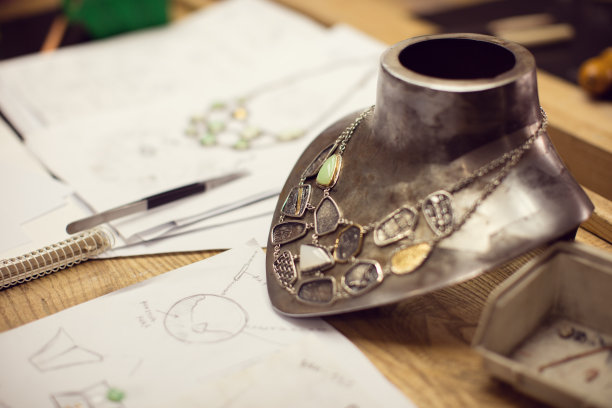 首饰照片素材ID：146027074