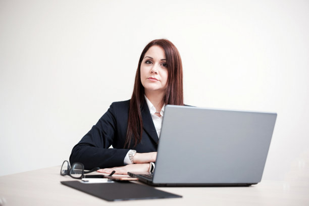 Bussineswoman在办公室图片下载