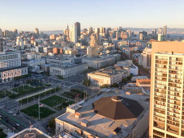 黄昏的旧金山图片下载