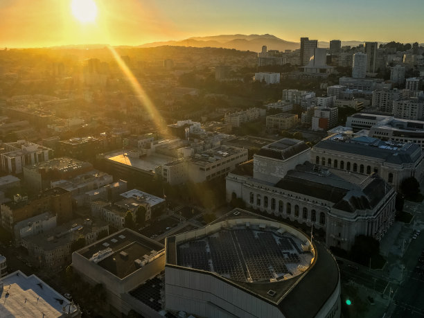 黄昏的旧金山图片下载