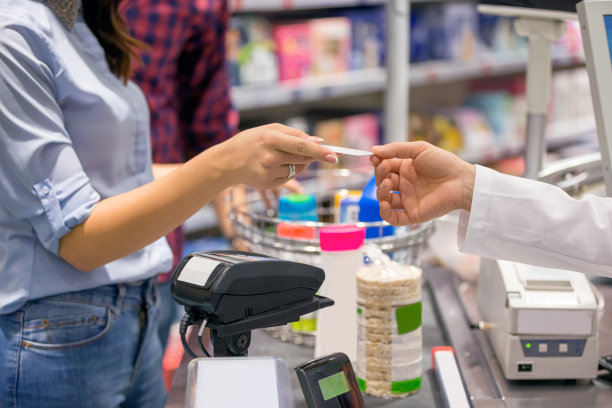 用信用卡付款图片下载