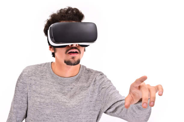 白色背景上的VR头盔体验图片下载