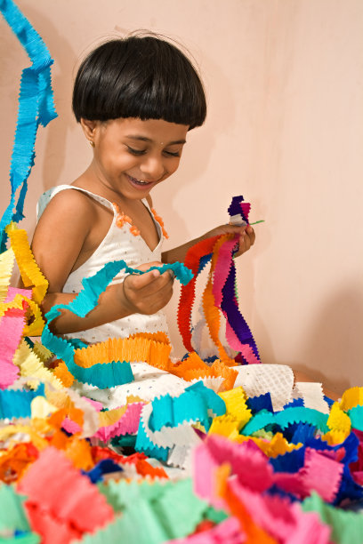 孩子&丝带图片下载