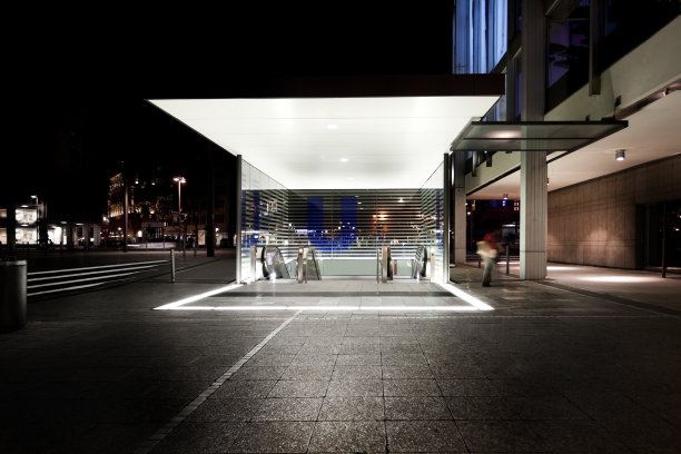 地铁入口图片下载