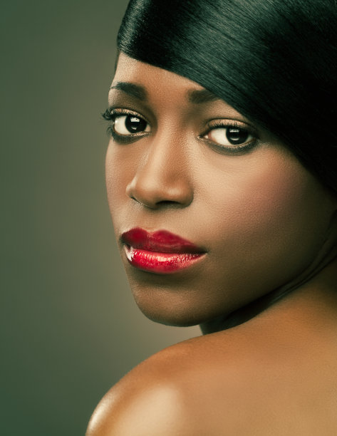 漂亮的女人图片下载