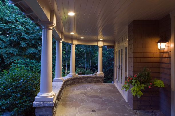 别墅走廊黄昏图片下载