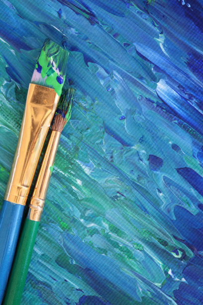 用画笔绘制的画布-垂直图片下载