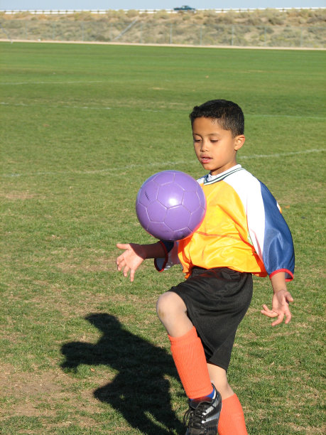 足球运动员图片下载