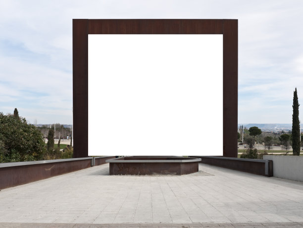 公园里的大广告牌图片下载