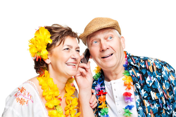 一对在热带度假的成熟夫妇图片下载