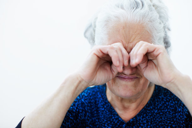 眼疲劳图片下载