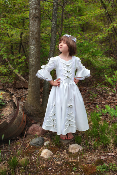 年轻的少女图片下载