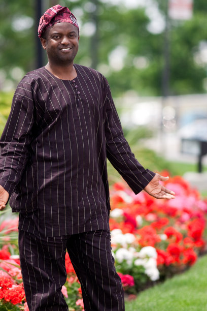 传统的穿图片下载