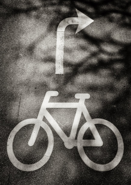 结合右转和自行车道图片下载